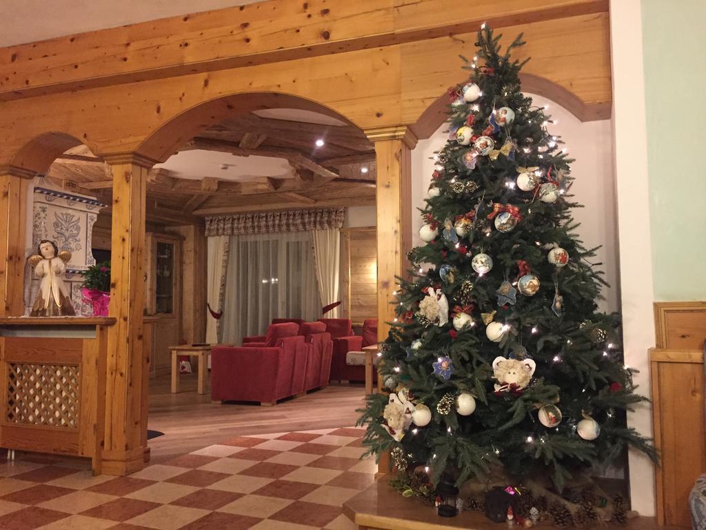 Hotel Centrale Peio Esterno foto