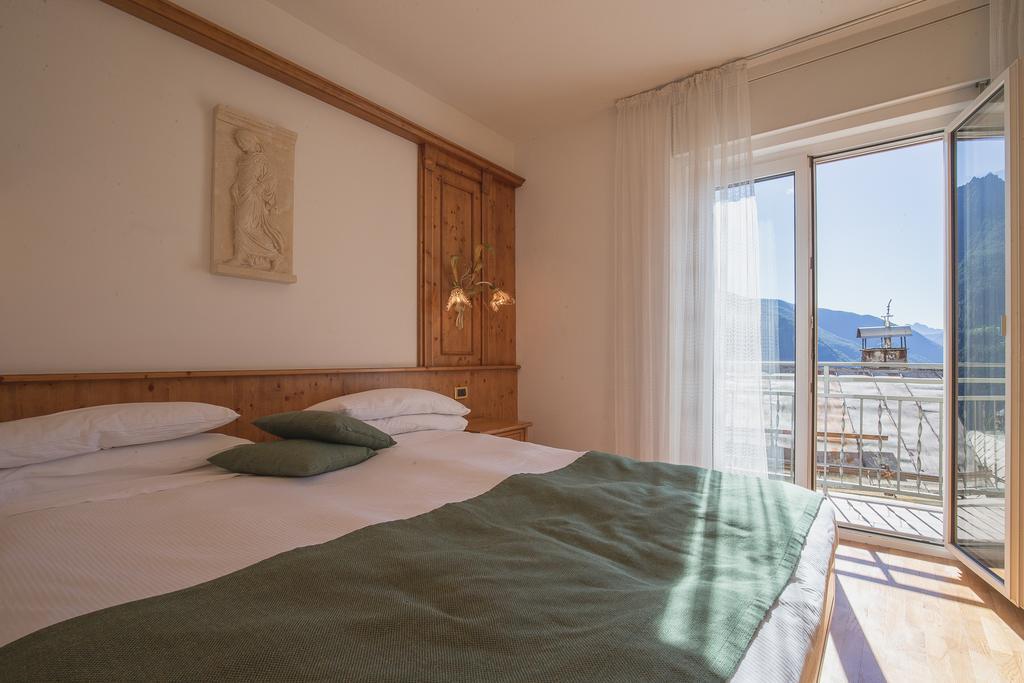 Hotel Centrale Peio Esterno foto